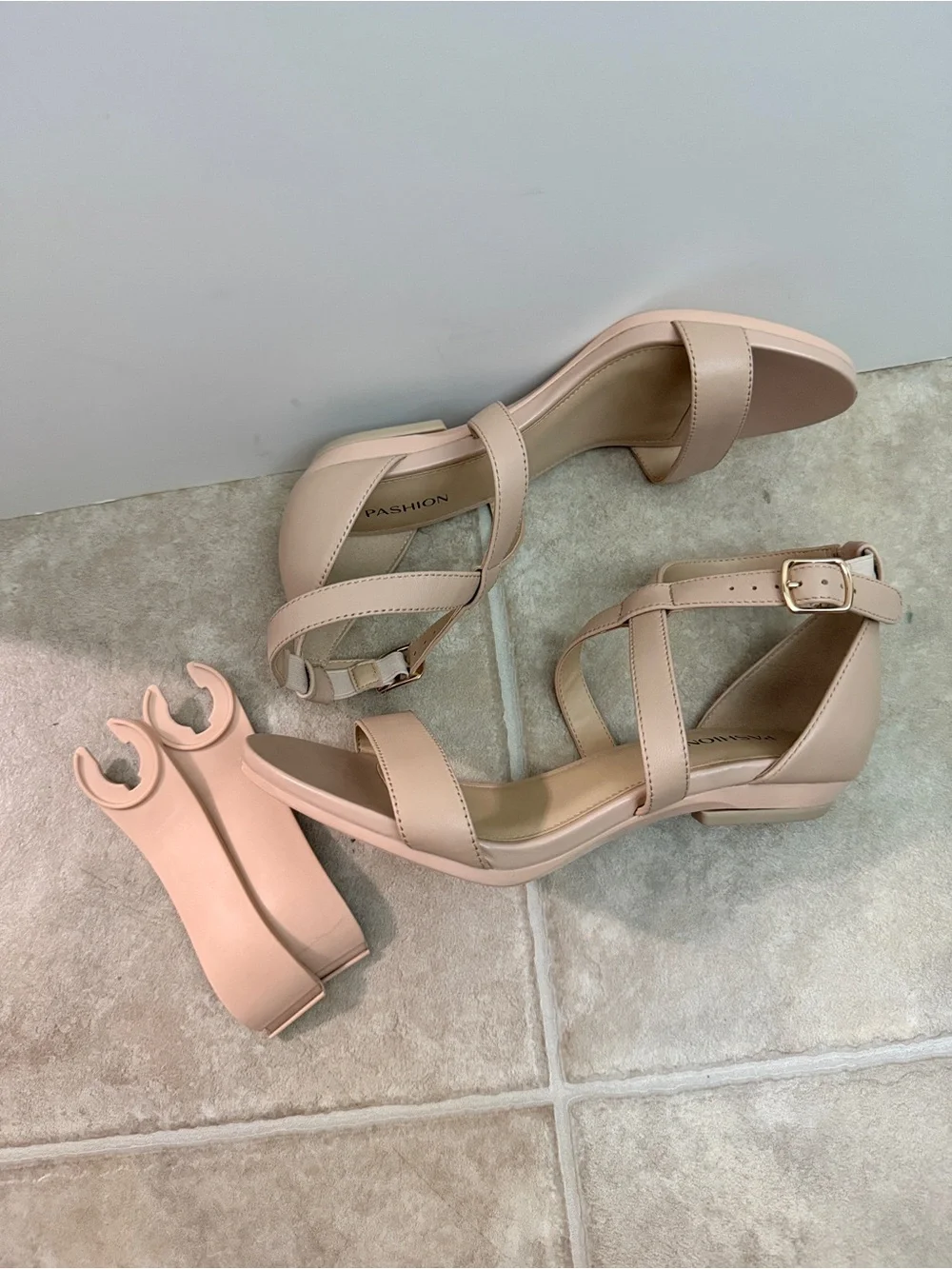 Pashion Footwear Convertible Heels Size 7.5 Sand Leather Sandals Flats